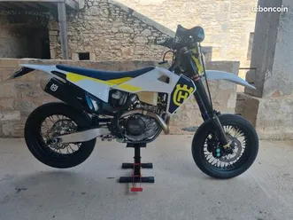 husqvarna-500-supermot-2021
