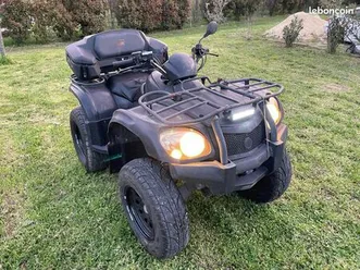 quad-goes-520-court-2012-4x2