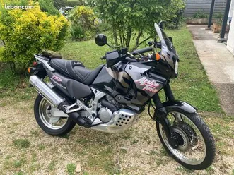 africa-twin-rd07a