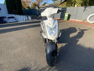 scooter-kymco-50-cc-4t