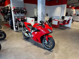 honda-vfr800f-service-und-reifen-neu