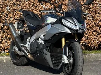 aprilia-tuono-v4