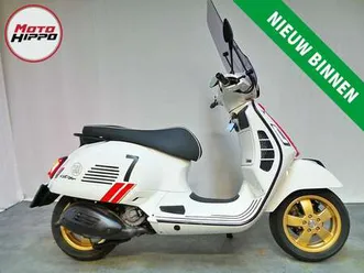 vespa-gts-300-i-e-abs