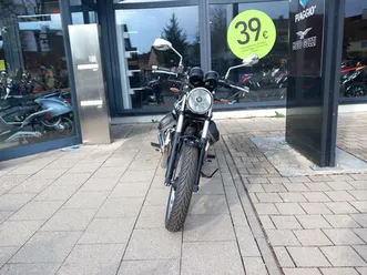 moto guzzi v7 special