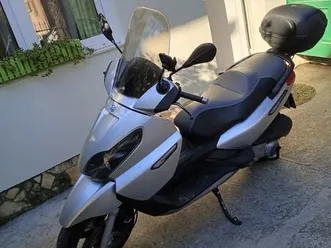 piaggio-x7-250-cm3-2010-god