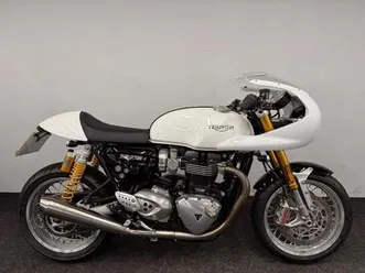triumph-thruxton-r-low-mileage-vance-and-hines-12-month-mot