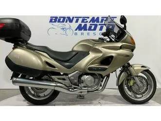 vendo honda deauville 650 (1998 - 01) usata a concesio (codice 9678179) - moto.it