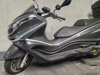 piaggio x 10 350
