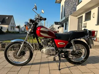 suzuki-gn125-125-ccm-tuv-fahrbereit-neue-reifen-batterie