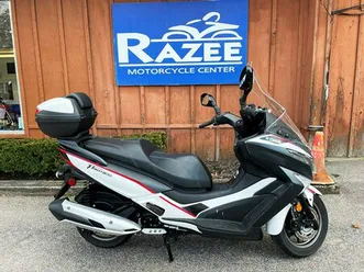 2021-kymco-xtown-300