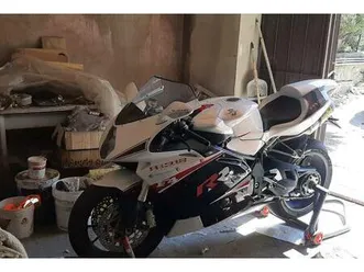 vendo-mv-agusta-f4-1000-r-1-1-2006-08-usata-a-salsomaggiore-terme-codice-9678872-m