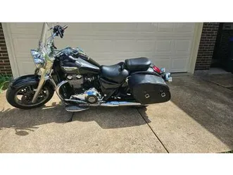 2015-triumph-thunderbird-commander-1700