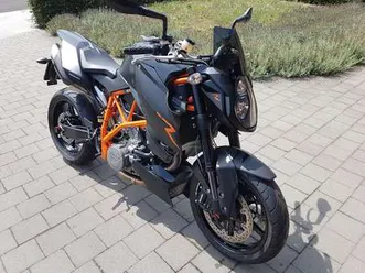 ktm-990-super-duke