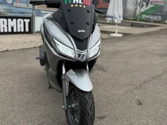 aprilia-sxr-50-sr-malossi-neuwertig