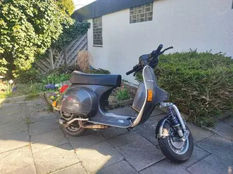 vespa-p-200-e