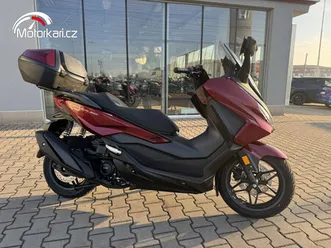 honda forza 350 s el. kufrem honda 45l
