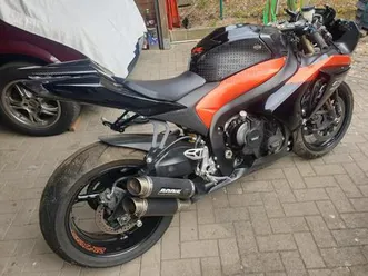 suzuki-gsx-r-1000-k9-l0-unfall-fur-umbau-oder-aufbau