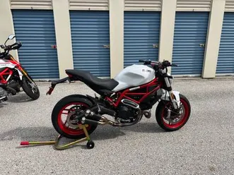 2017-ducati-monster-797