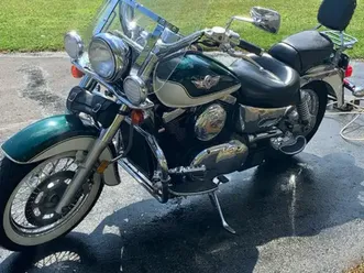 superbe-moto-kawasaki-vulcan-1500-cc