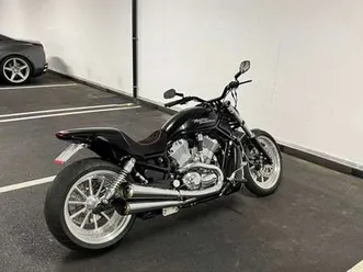 100th-anniversary-edition-custombike-ricks-fighter