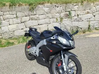 aprilia-rs4-125