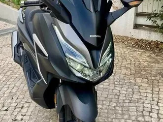 honda forza 350 irrepreensível charneca de caparica e sobreda