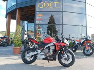 vendo-aprilia-tuono-660-2021-25-nuova-a-chieti-codice-9504202-moto-it