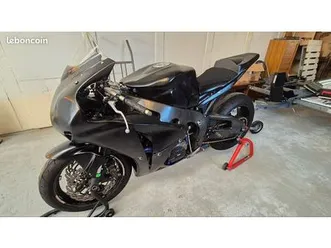 honda-1000-cbr-rr-sc59