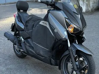 scooter-yamaha-xmax-125cm3