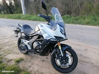 moto-cf-650-mt-parfait-etat