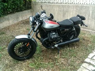 moto-guzzi-v9-bobber