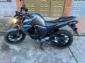 moto-yamaha-fz-150-2-0-inyectada-llantas-al-90-por-ciento