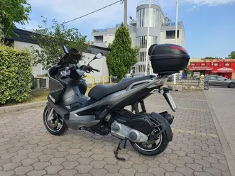 gilera nexus 300, 2009 god.