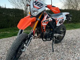 moto-rieju-mrt-pro-2022