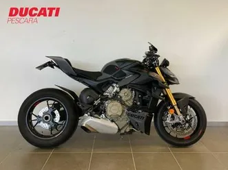vendo-ducati-streetfighter-v4-s-2023-24-usata-a-pescara-codice-9680850-moto-it