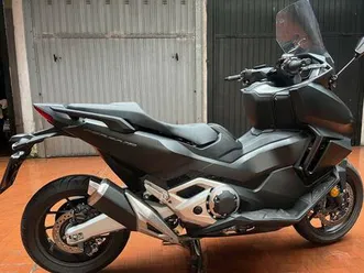 vendo-honda-forza-750-dct-urban-2021-24-usata-a-guidonia-montecelio-codice-9680375