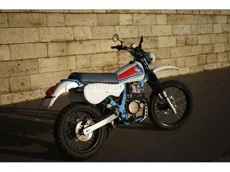 honda-nx-650-dominator