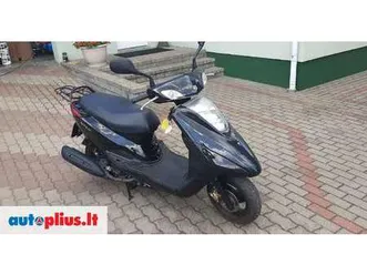 yamaha-vity-125-cc-scooters-mopeds