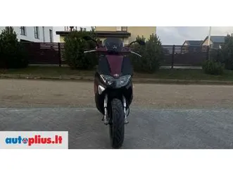 gilera-runner-50-cc-scooters-mopeds