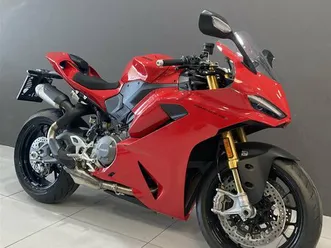 moto neuve: ducati panigale v2 s