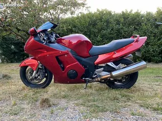 honda-cbr-1100-xx-super-blackbird