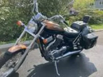 suzuki-intruder-vs-1400