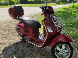 scooter-vespa-300-gts-touring