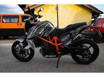 ktm-duke-690