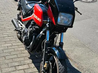 suzuki-gsx-550-e-4-zylinder