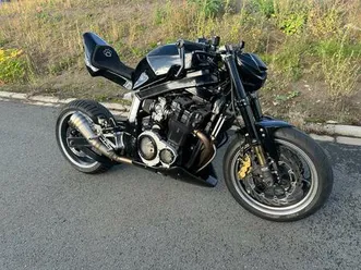 suzuki-gsx-r-1100-streetfighter-umbau-tuv-12-2025