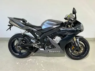 yamaha-yzf-r1-rn12-insp-neu