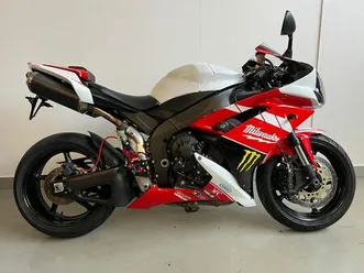 yamaha-yzf-r1-rn19-milwaukee-insp-neu