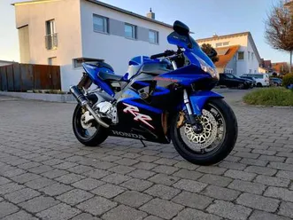 honda-fireblade-sc50