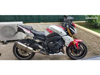 belle-fz8-r-50th-anniversaire-wgp-edition-full-equipee-prix-en-baisse-ferme